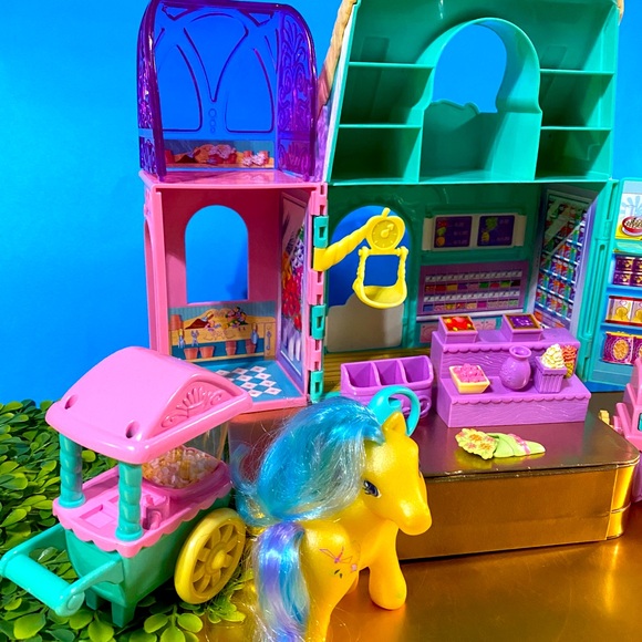 MY LITTLE PONY G3 VINTAGE 2003 BLOOMIN’ BLOSSOMS SHOP & MEADOWBR… - Picture 11 of 15